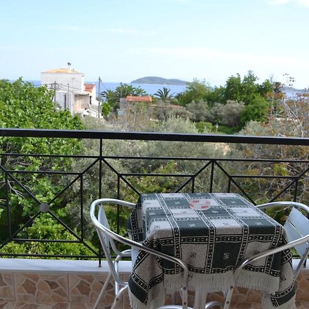 Skiathos Studios Hl Bagian luar foto