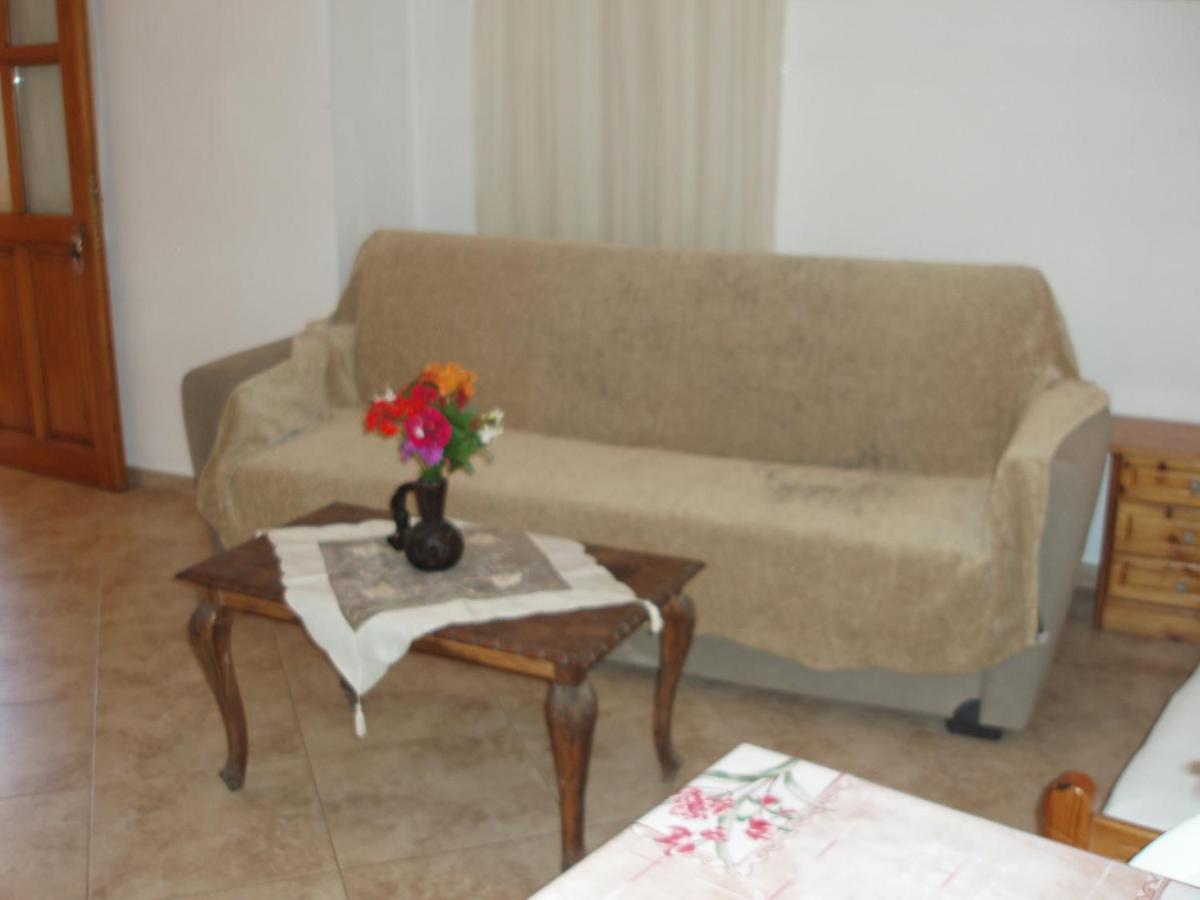 Skiathos Studios Hl Bagian luar foto