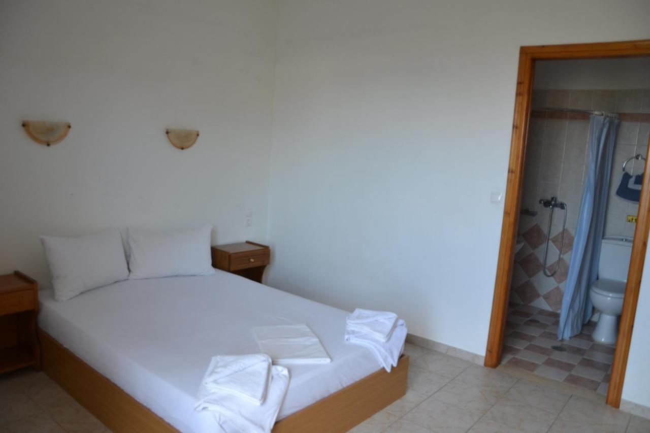 Skiathos Studios Hl Bagian luar foto