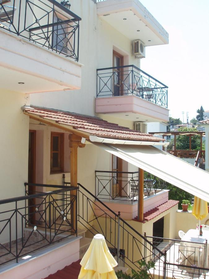 Skiathos Studios Hl Bagian luar foto