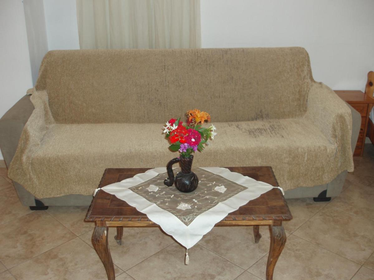 Skiathos Studios Hl Bagian luar foto